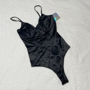 NEW! Satin Cup Detail Bodysuit | US 6